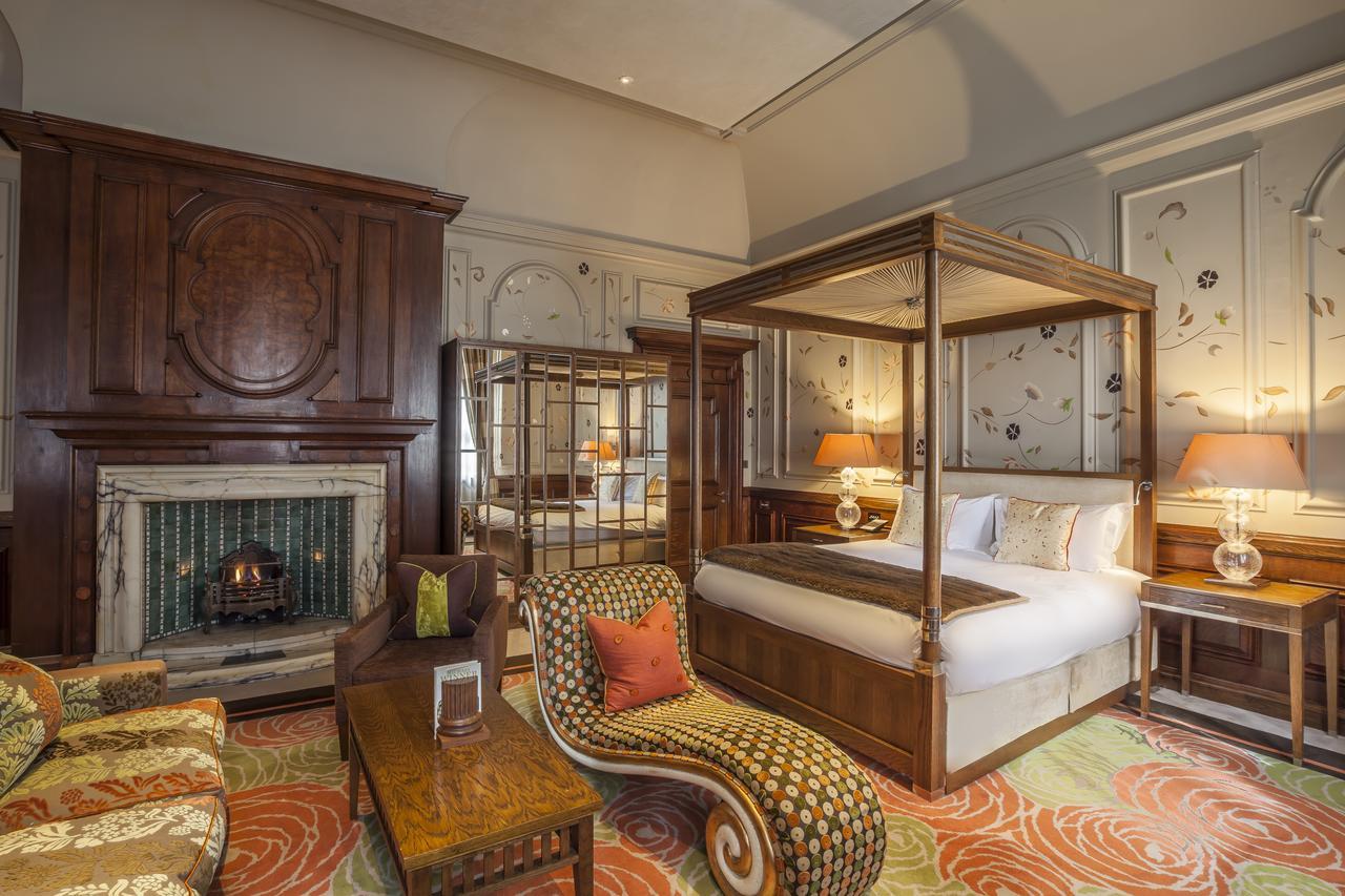 The Roseate Reading Hotel Bagian luar foto